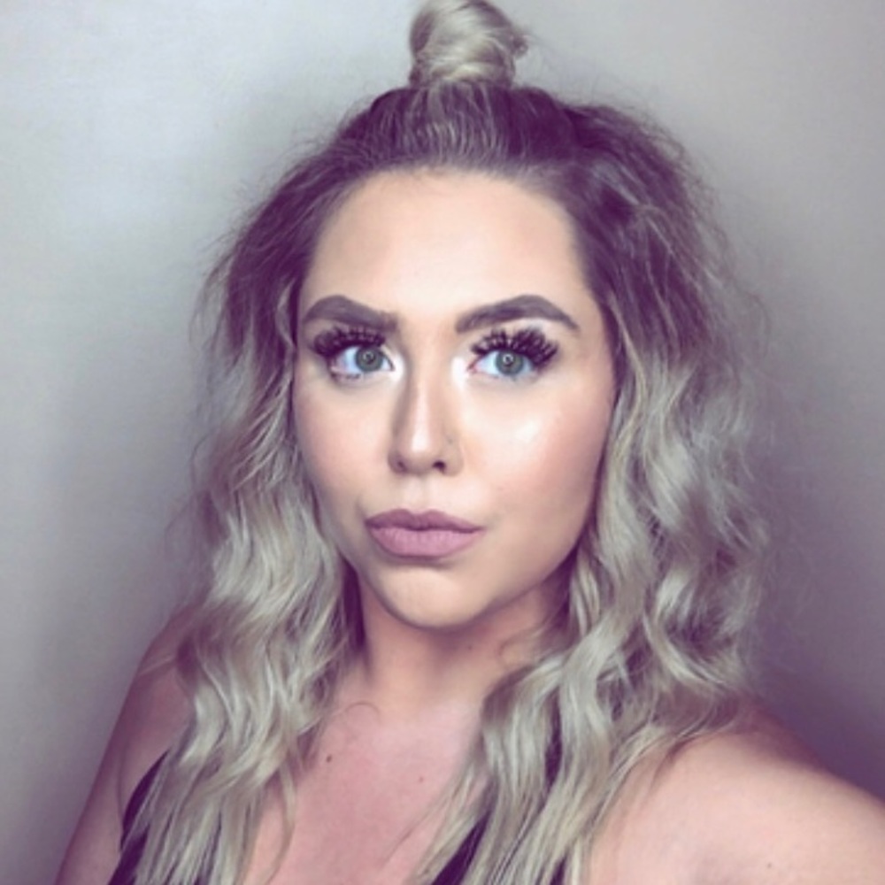 Meet your Posher, Kaylen
